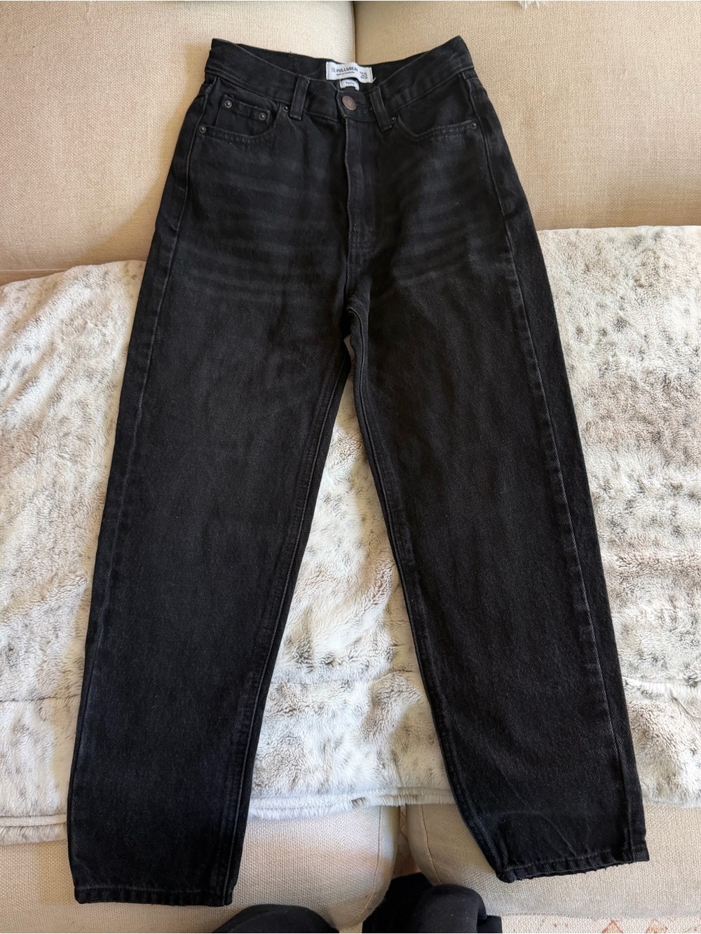👖Pull & Bear Black High Waisted Mom Jeans